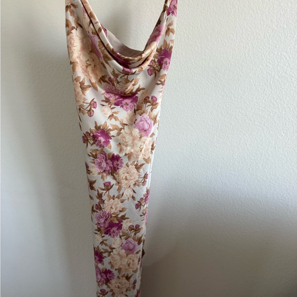 ASTR The Label Gaia Dress - Picture 2 of 6